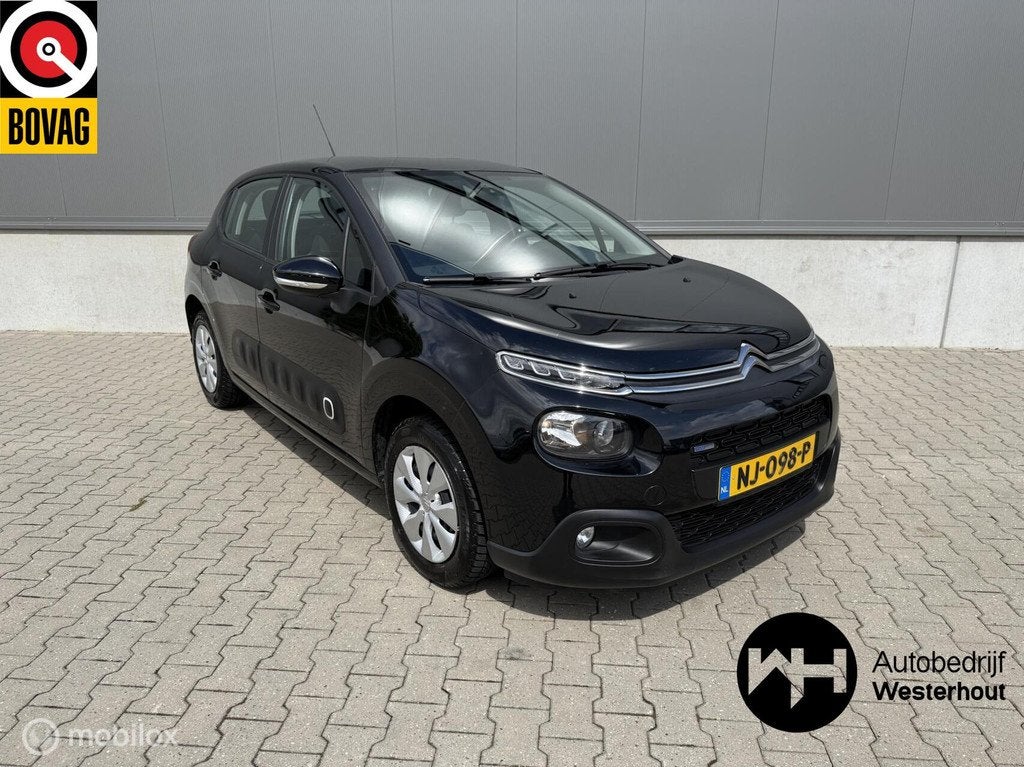 Citroen C3 1.2 PureTech Feel 105g|TREKHAAK|NAVI|LINE ASSIST, Voorwielaandrijving, 450 kg, Euro 6, 1199 cc