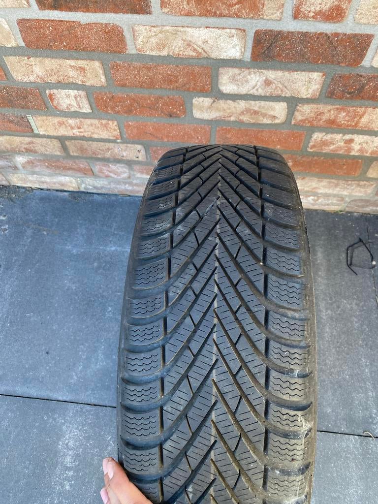 Pirelli Winterband met Velg- 205/55 R16, Gebruikt, 16 inch, Banden en Velgen, Personenwagen