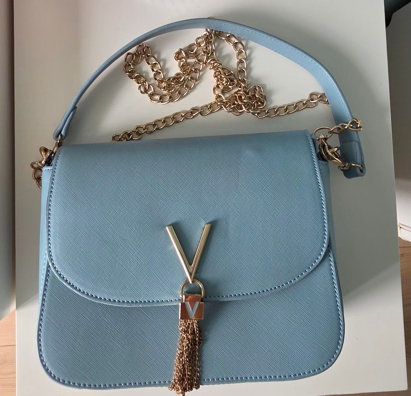 Lichtblauwe valentino tas, Ophalen of Verzenden, Gebruikt, Blauw, Schoudertasje