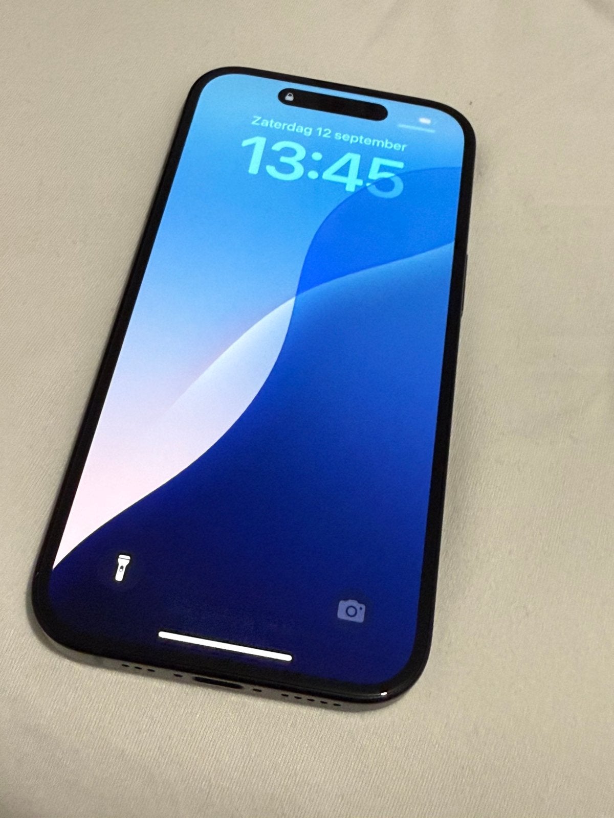 Foto 8 van iPhone 15 256GB Zwart - Zo Goed Als Nieuw