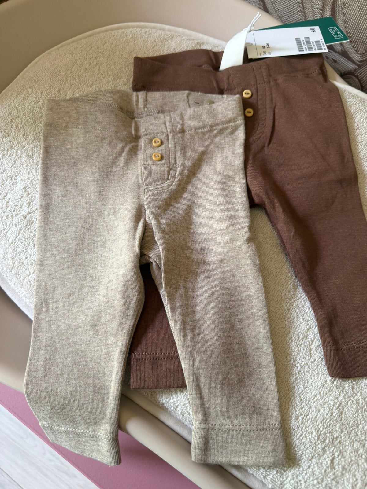 H&M baby legging broekje beige bruin maat 62 2 stuks, Verzenden, Nieuw, Jongetje of Meisje, Broekje