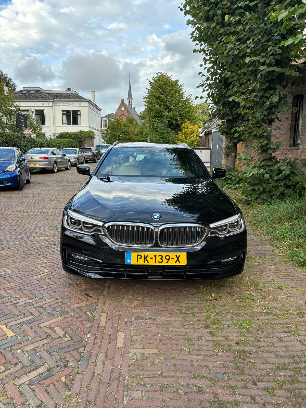 BMW 5-Serie 530i 2017, Auto's, 1998 cc, Achterwielaandrijving, 4 cilinders, 2000 kg