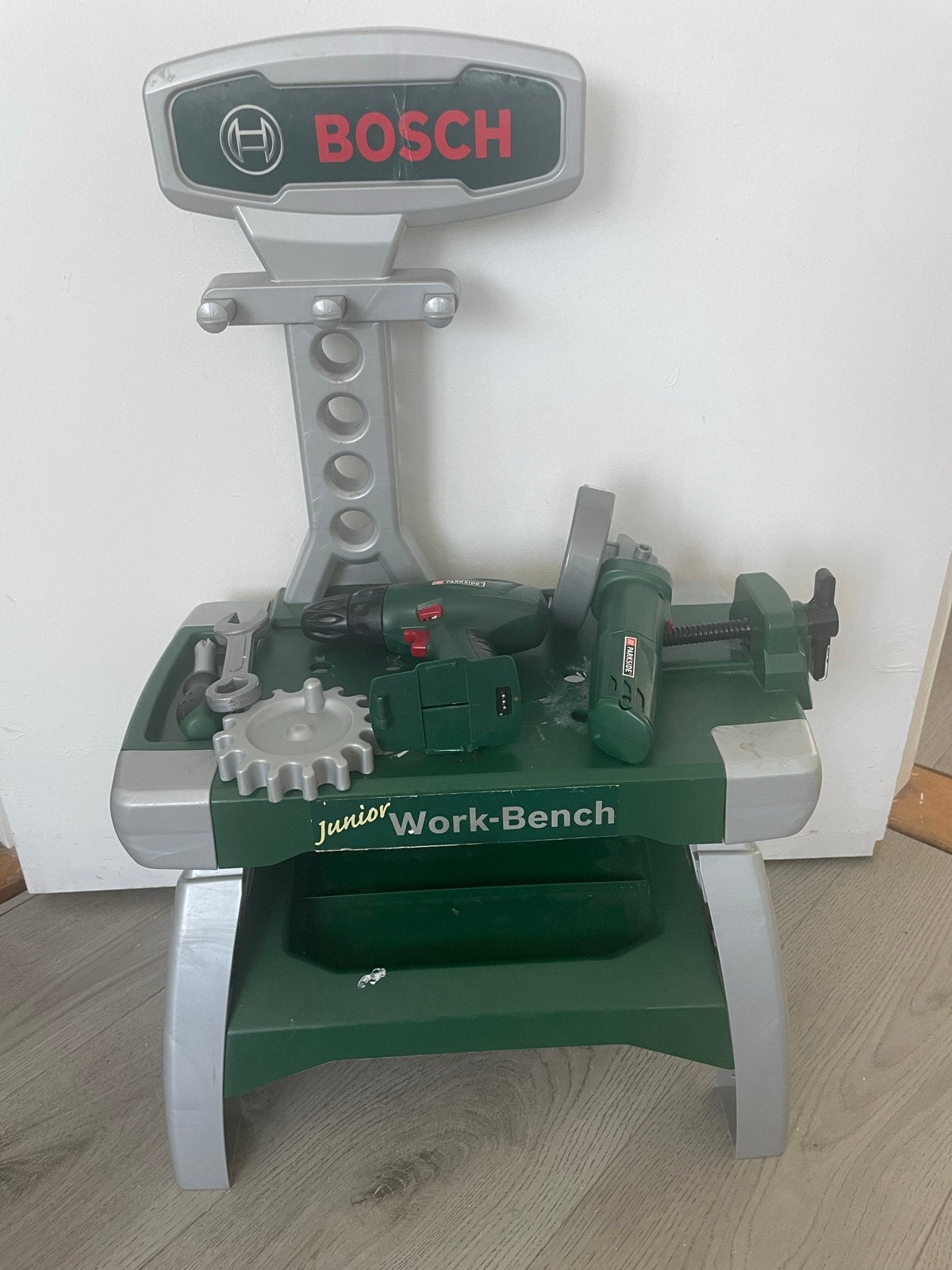 Bosch Junior Werkbank met gereedschap, Ophalen of Verzenden, Gebruikt, Knutselen