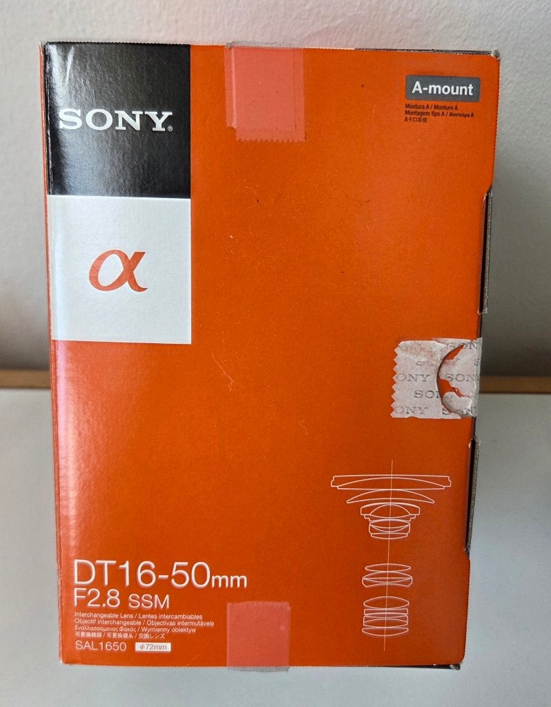 Sony 2.8 16-50 ssm A-mount  (aps-c), Ophalen of Verzenden, Zo goed als nieuw, Sony, Standaardlens