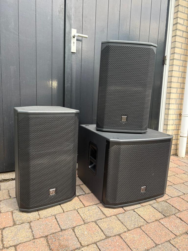 Electro Voice EKX12p met EKX15sp geluidsinstallatie, Audio, Tv en Foto, Luidsprekers, Subwoofer, Zo goed als nieuw, 120 watt of meer