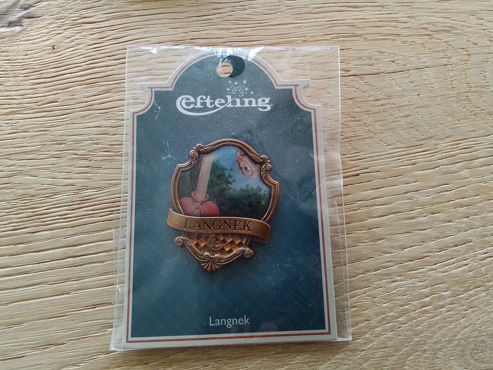 nieuwe efteling langnek ontwerpwedstrijd pin, Ophalen of Verzenden, Nieuw, Button of Speldje