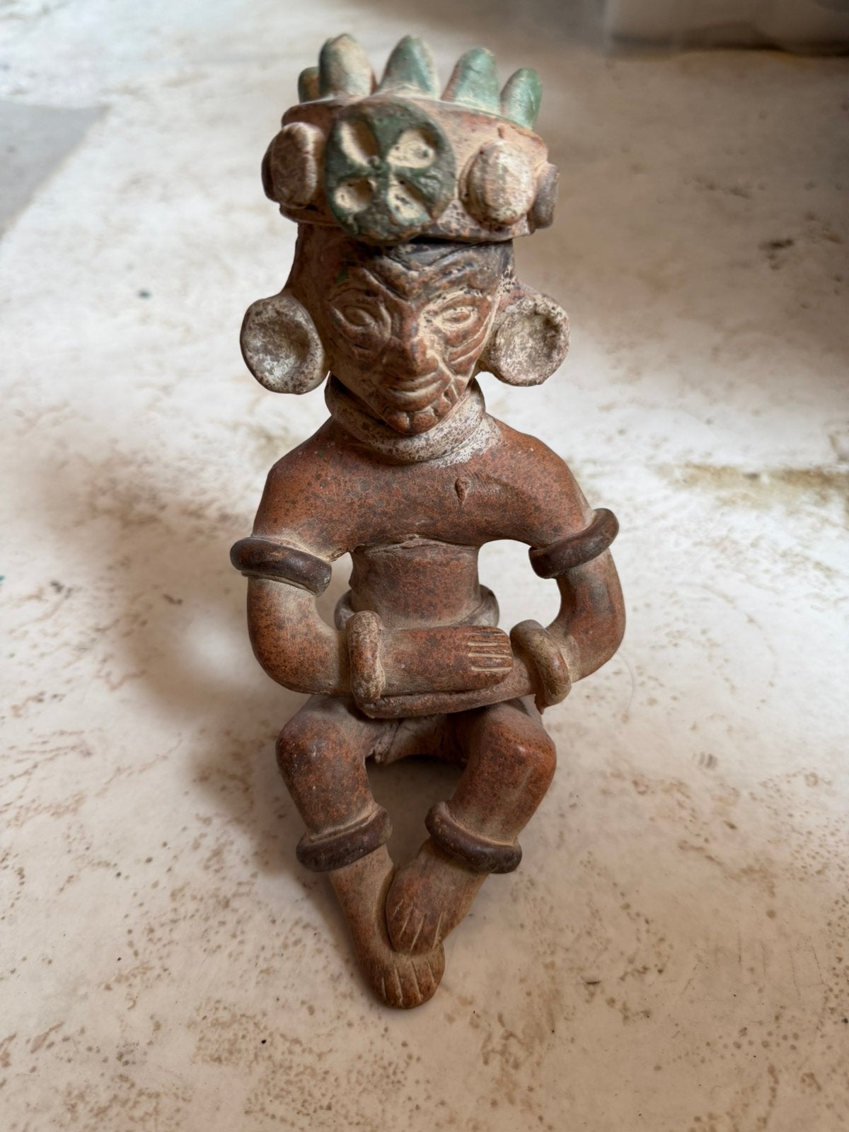 Jaina beeldje uit de Maya tijdperk 600-900n.Chr. (Aardwerk), Verzamelen, Beelden en Beeldjes, Ophalen of Verzenden, Zo goed als nieuw