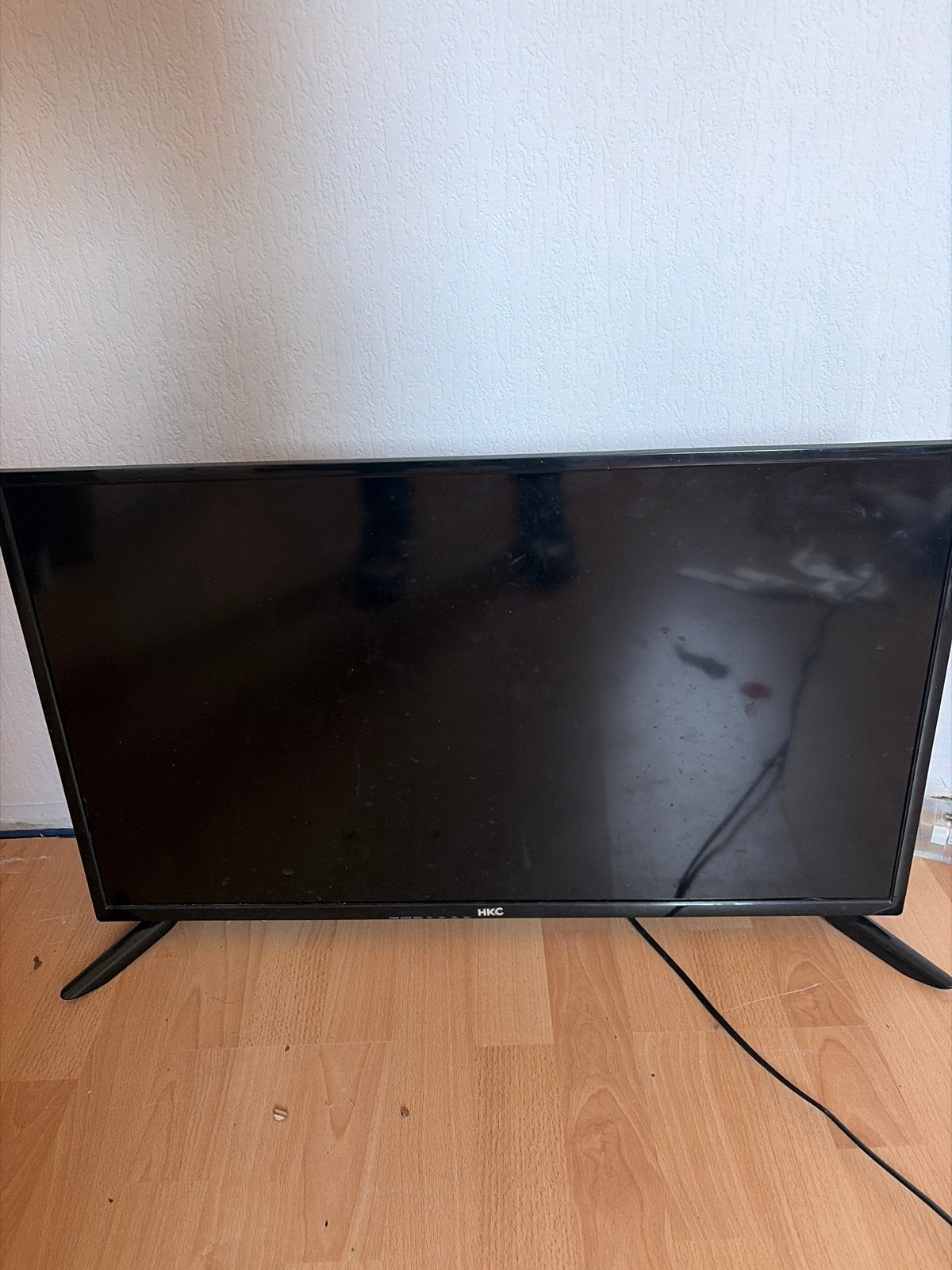 HKC TV - 32 inch, Audio, Tv en Foto, 50 Hz, HD Ready (720p), 60 tot 80 cm, Ophalen