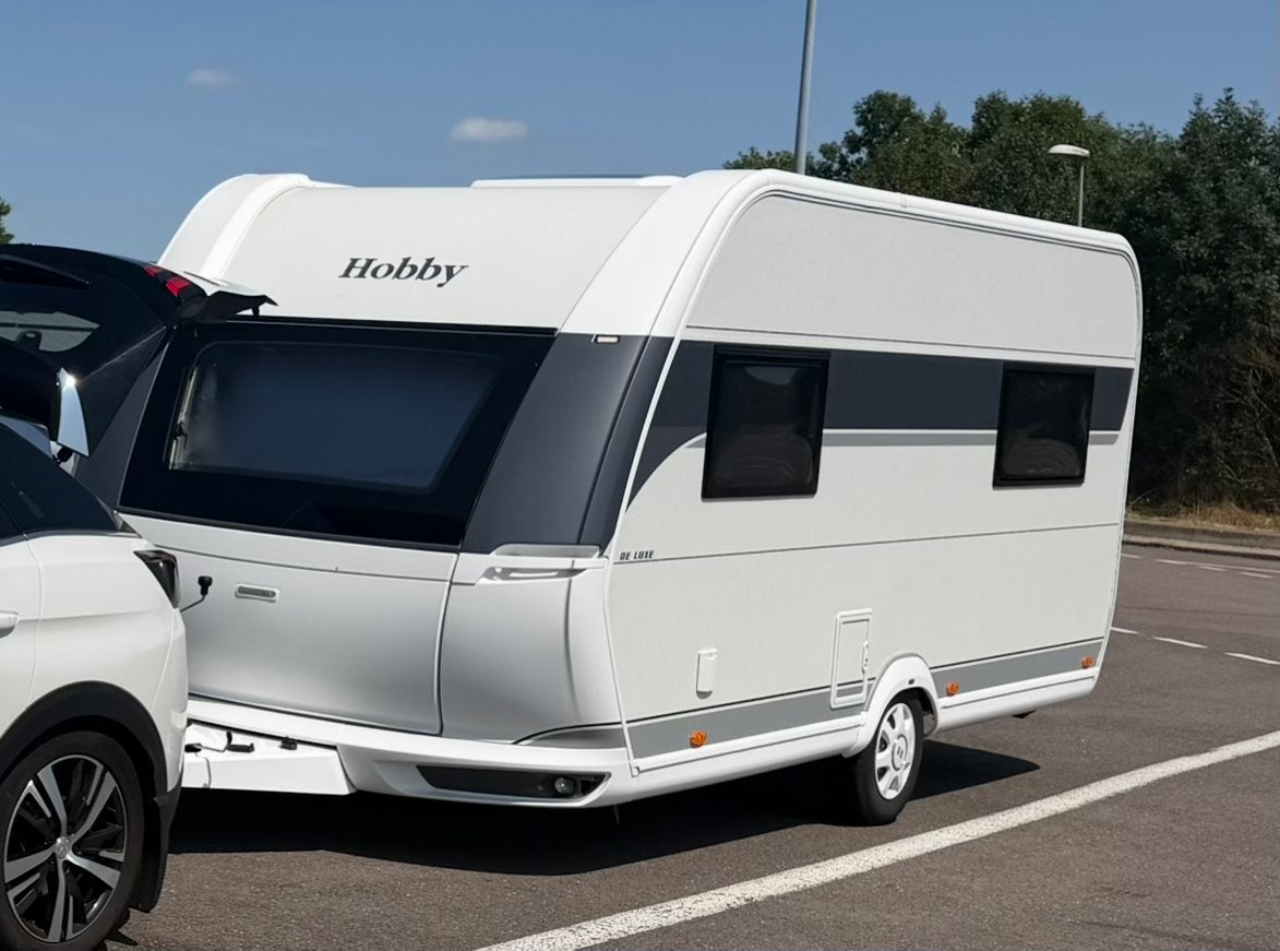 Hobby 460 lu 2025 met voorten en luifel, Rondzit, Hobby, Schokbreker, Particulier