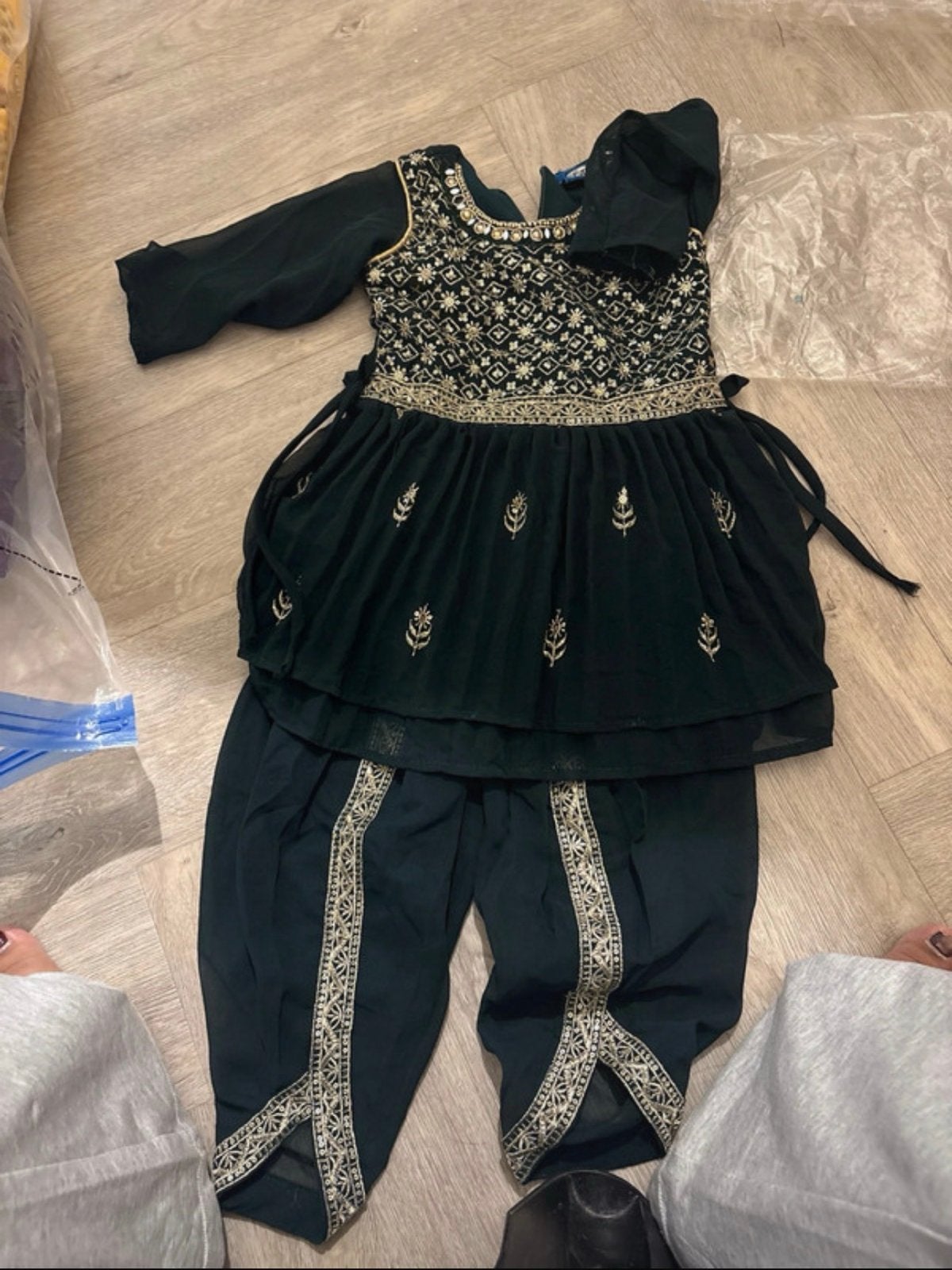 Indiase Salwaar Kameez voor Kinderen - 3 Jaar, Ophalen of Verzenden, Zo goed als nieuw, Meisje