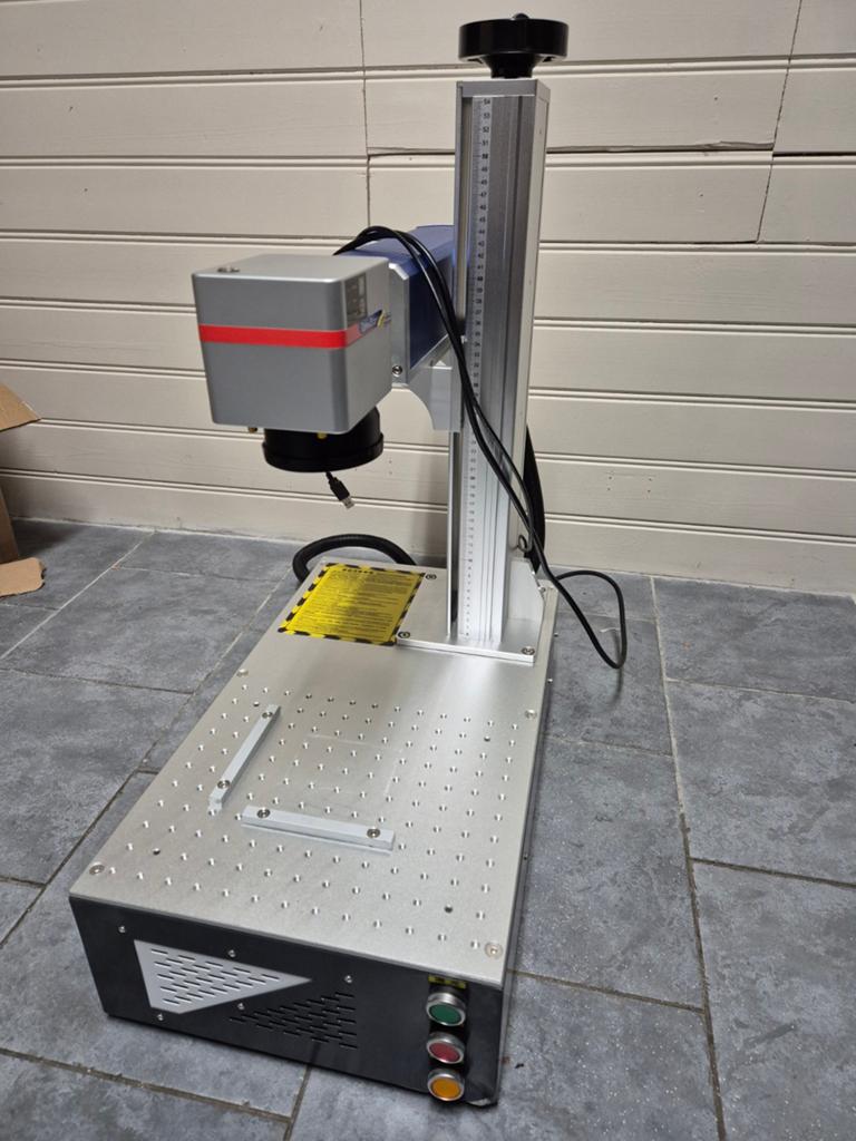 30 watt Fiberlaser, Doe-het-zelf en Verbouw, Overige Doe-het-zelf en Verbouw, Gebruikt, Ophalen