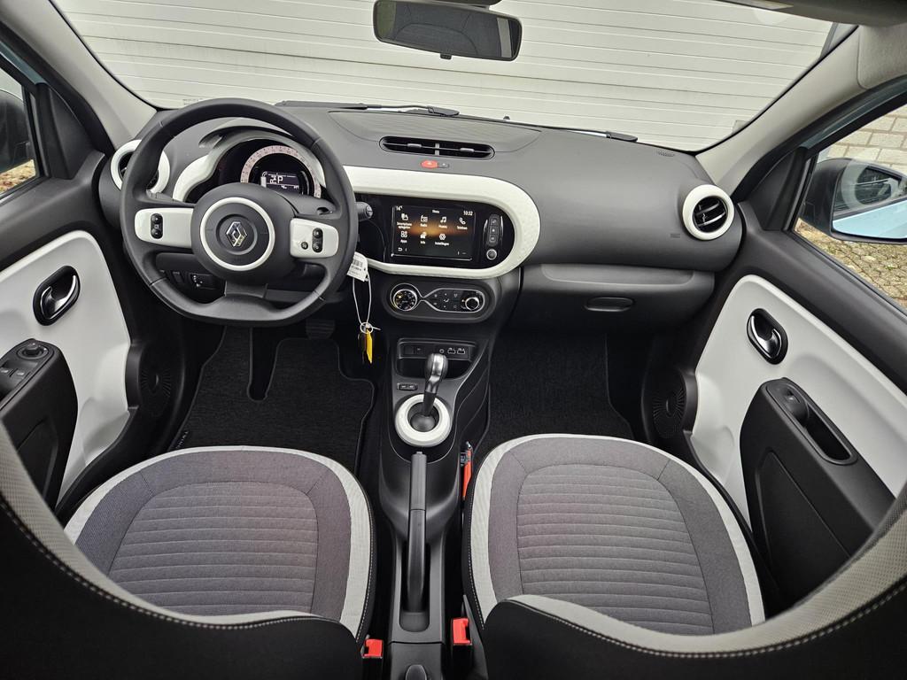 Renault Twingo Z.E. R80 E-Tech Equilibre Automaat / Draadloo, Automaat, 22 kWh, Origineel Nederlands, LED verlichting