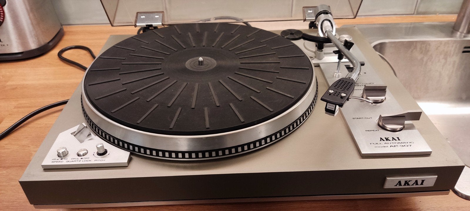 AKAI AP-307 quartz direct drive volautomaat, Ophalen of Verzenden, Akai