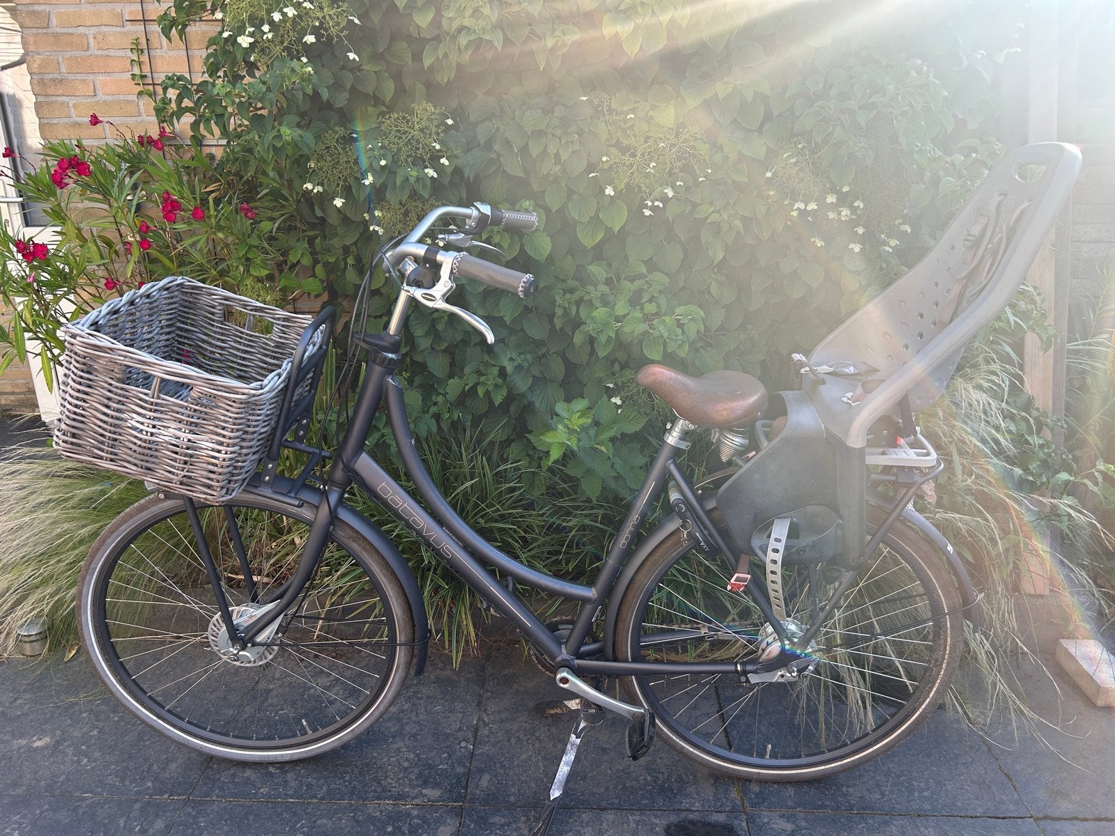 Batavus fiets (eventueel met kinderzitje en mand), Ophalen, Batavus, Trommelrem, 53 tot 56 cm