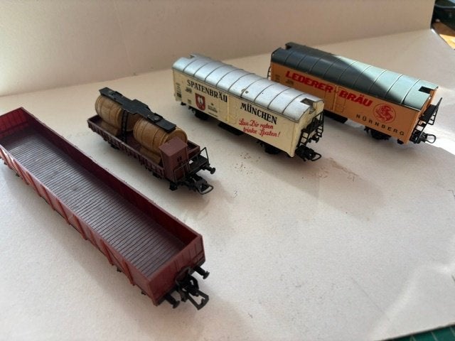 HO spoor laatste wagons na overstap op N Spoor, Gebruikt, Gelijkstroom, Wagon, Ophalen of Verzenden
