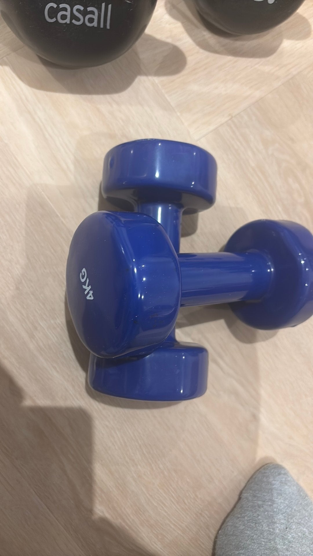 Tunturi halters 4kg 2x, Ophalen, Zo goed als nieuw