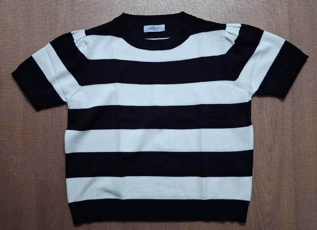 NIEUW!! Zwart/wit gestreept truitje van White Icy maat S/M, Meerkleurig, Nieuw, Ophalen of Verzenden, Korte mouw
