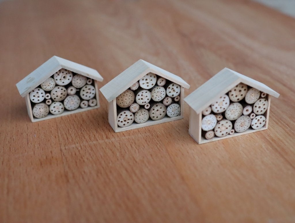 Mooie insectenhotels van cypressenhout., Ophalen of Verzenden, Nieuw, Gebruiksvoorwerp