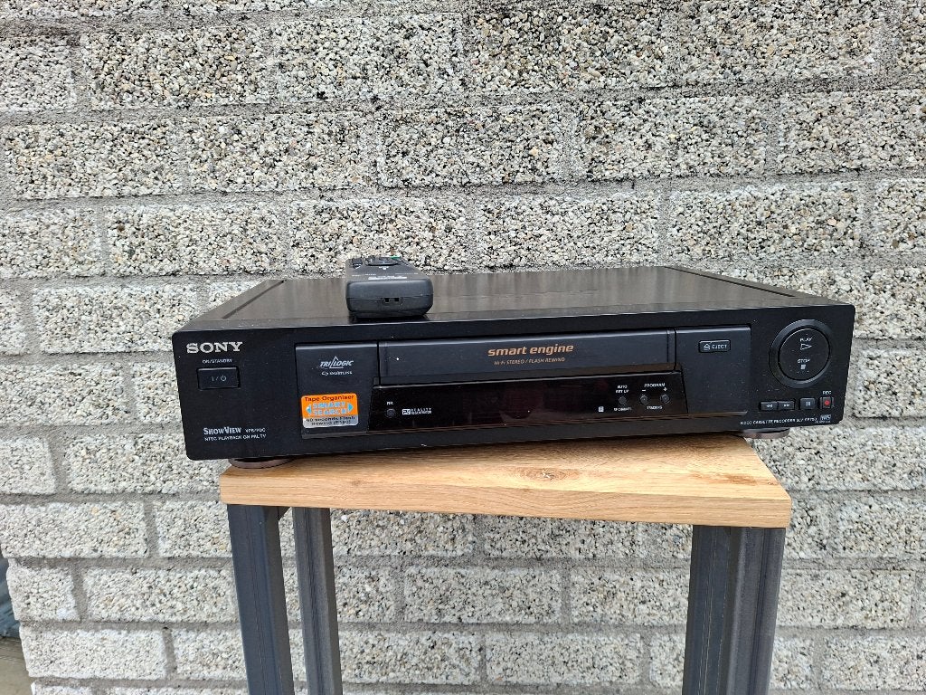 nieuwstaat videorecorder sony slv-se700 + afstandsbediening, Audio, Tv en Foto, Ophalen of Verzenden, Zo goed als nieuw, VHS-speler of -recorder