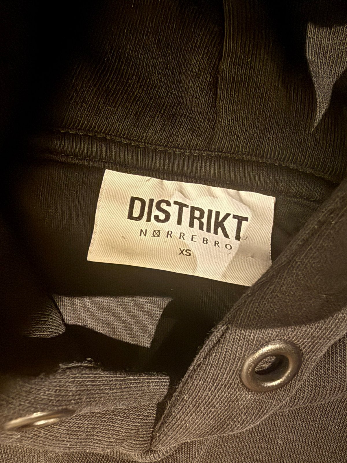DISTRIKT NØRREBRO Hoodie Zwart XS, Ophalen of Verzenden, Zo goed als nieuw