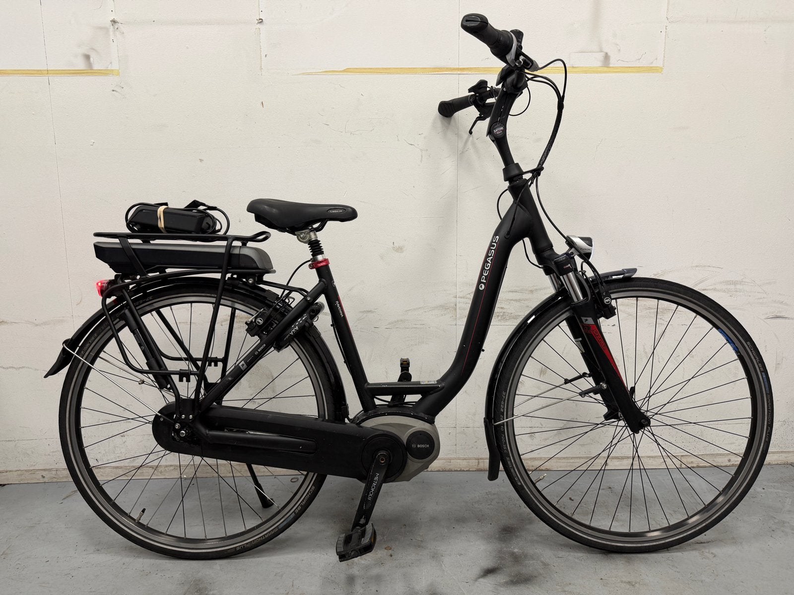 Nette Pegasus E-bike met Bosch motor, Overige merken, Velgrem, 47 tot 50 cm, Versnellingen