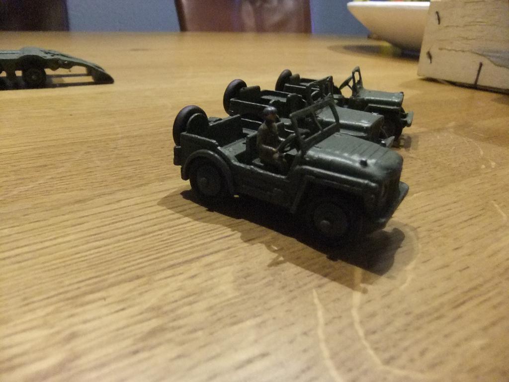 dinky jeep 3 lot, Ophalen of Verzenden, Gebruikt, Auto, Dinky Toys