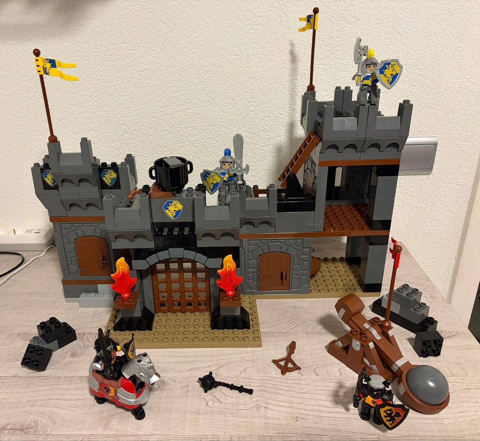 LEGO Duplo - ridder kasteel - set 4777 - 1994