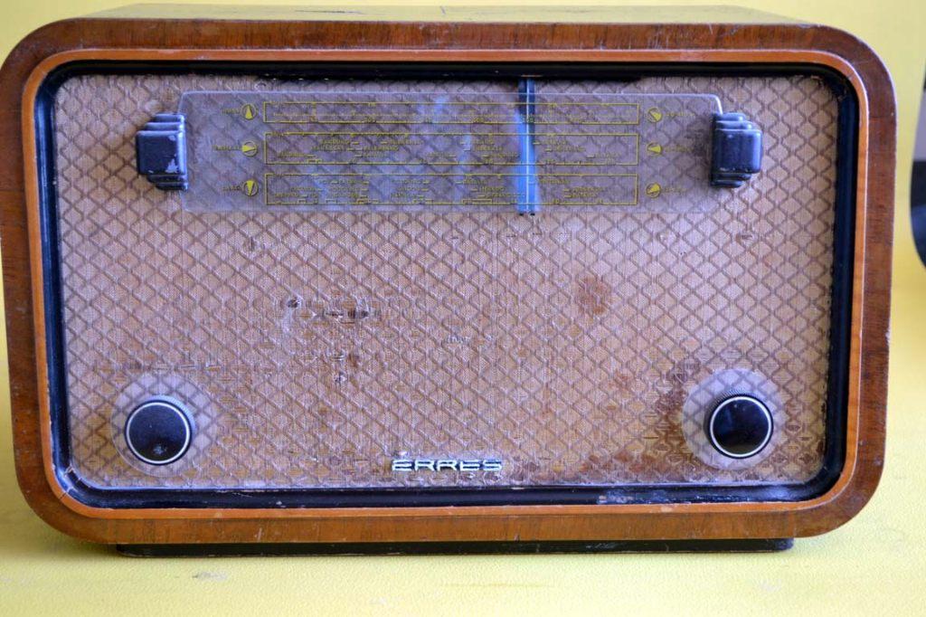 Erres buizenradio KY548, Verzamelen, Ophalen