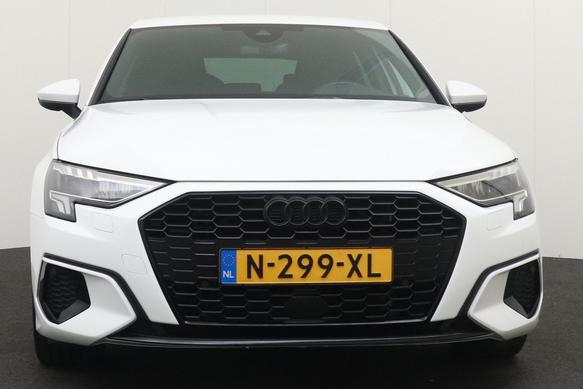 Audi A3 Sportback 40 204 PK TFSI e Sport 18'LMV Camera S-Lin, Dealer onderhouden, Stof, Gebruikt, 4 cilinders