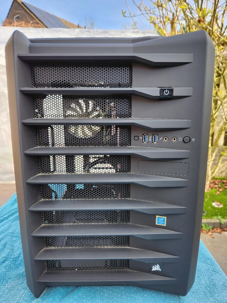 Corsair Carbide Series Air 740 PC Behuizing + Hardware, Computers en Software, Computerbehuizingen, Gebruikt, Ophalen
