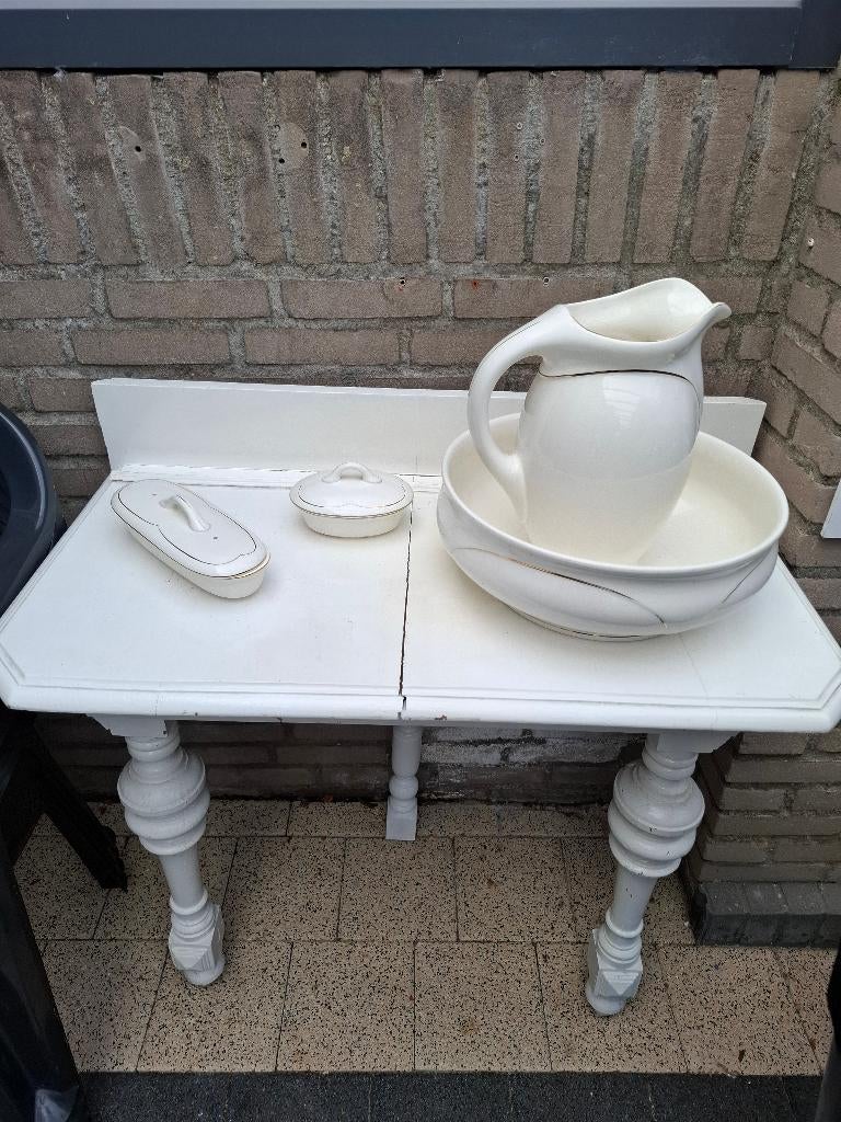 Brocant tafeltje en lampetset, Antiek en Kunst, Curiosa en Brocante, Ophalen