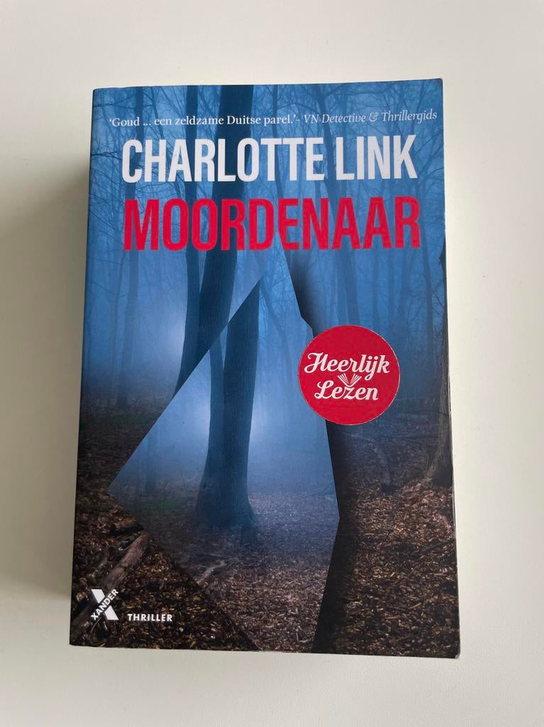 Moordenaar - Charlotte Link, Boeken, Thrillers, Gelezen, Europa overig, Ophalen of Verzenden