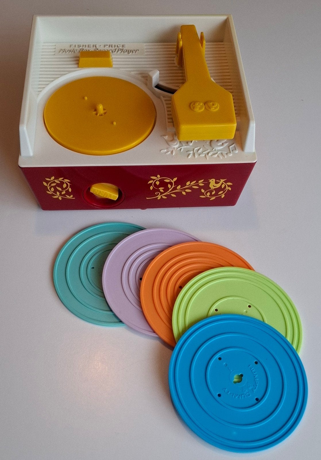 Fisher-Price Platenspeler Remake met 5 plaatjes, Ophalen, Zo goed als nieuw, Met geluid