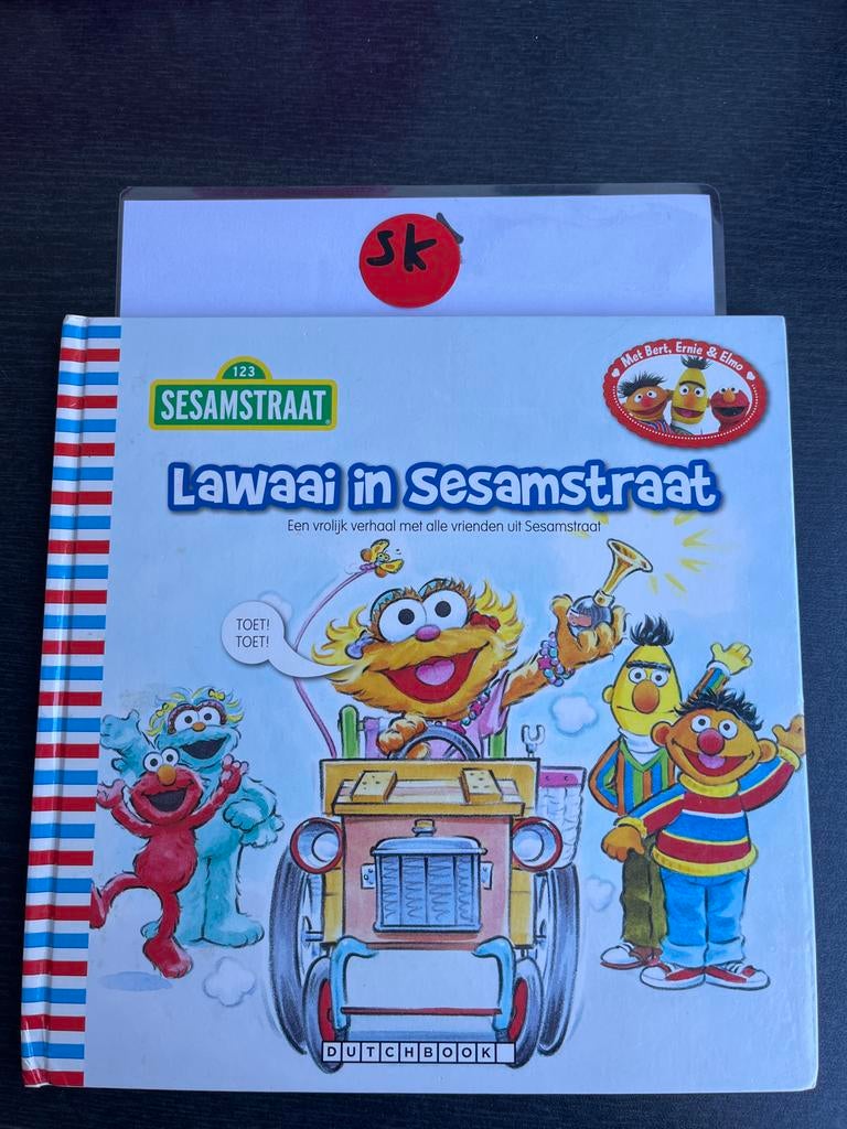 Lawaai in Sesamstraat - Vrolijk verhaal met Bert, Ernie & El, Boeken, Ophalen of Verzenden, Zo goed als nieuw, Fictie algemeen