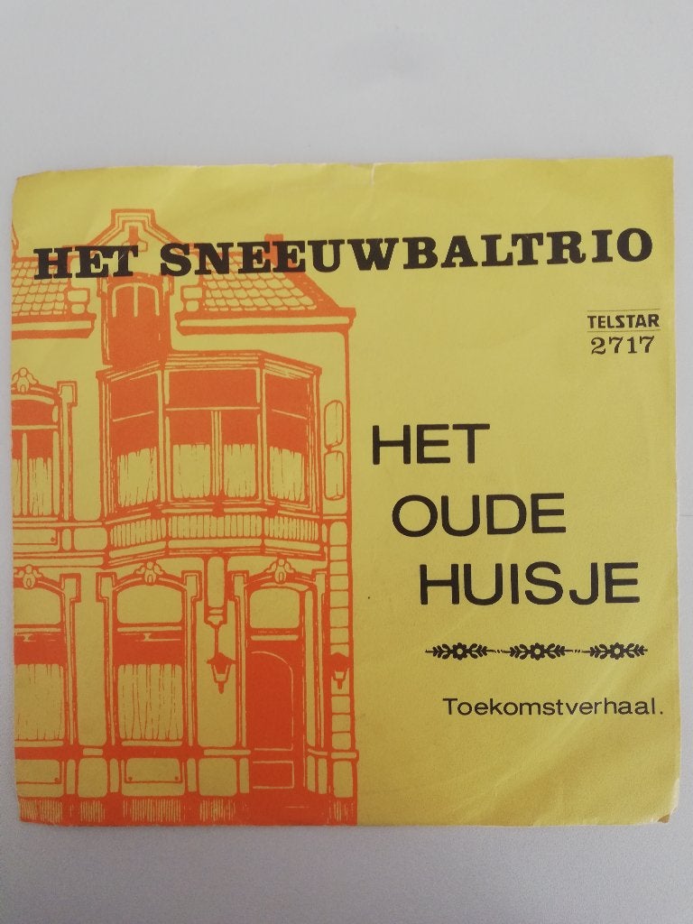 HET SNEEUWBALTRIO  ---  HET OUDE HUISJE --, 7 inch, Ophalen of Verzenden, Zo goed als nieuw, Levenslied of Smartlap