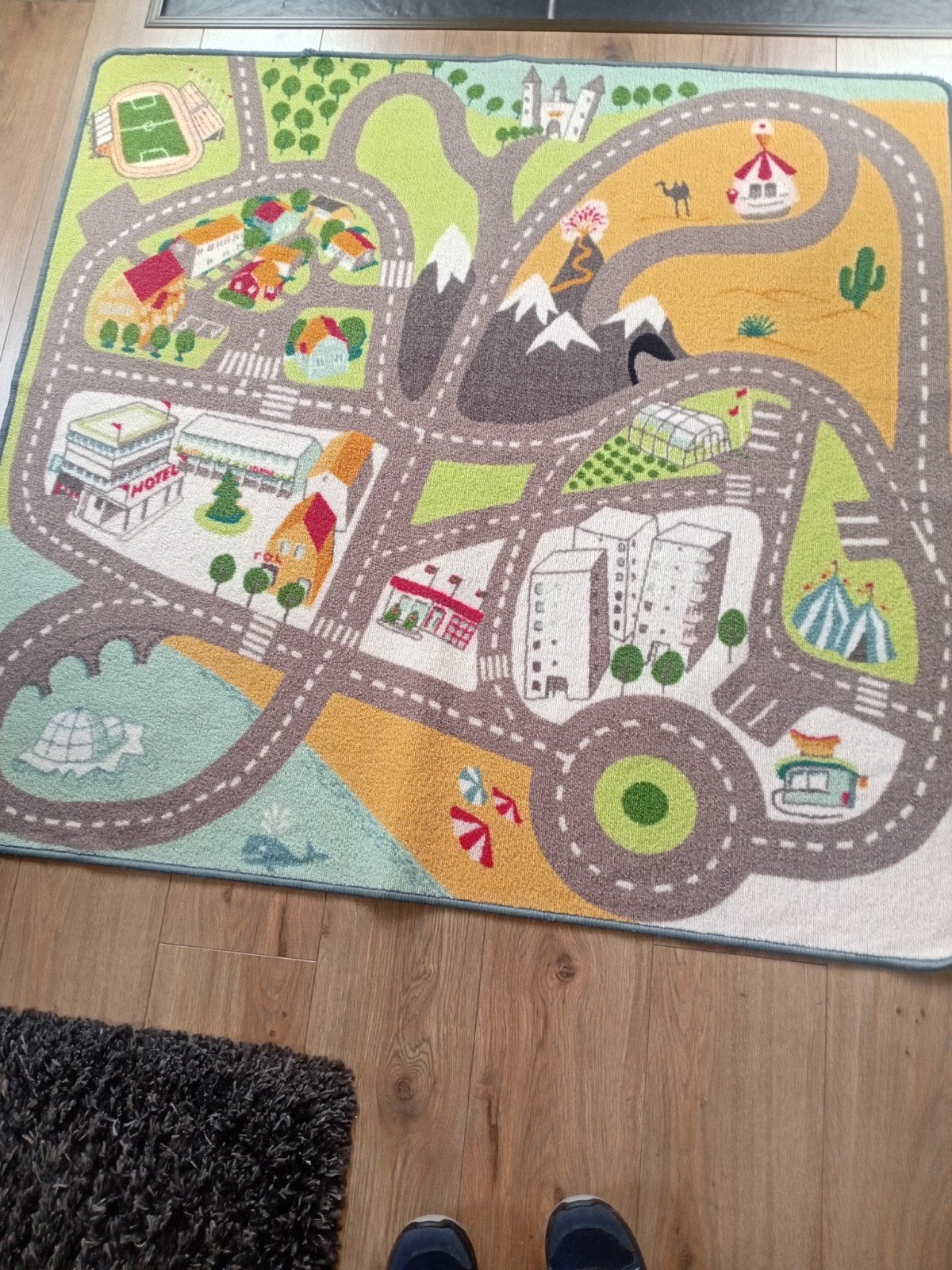 Speelkleed met straten enz. eindeloos speelplezier., Ophalen of Verzenden