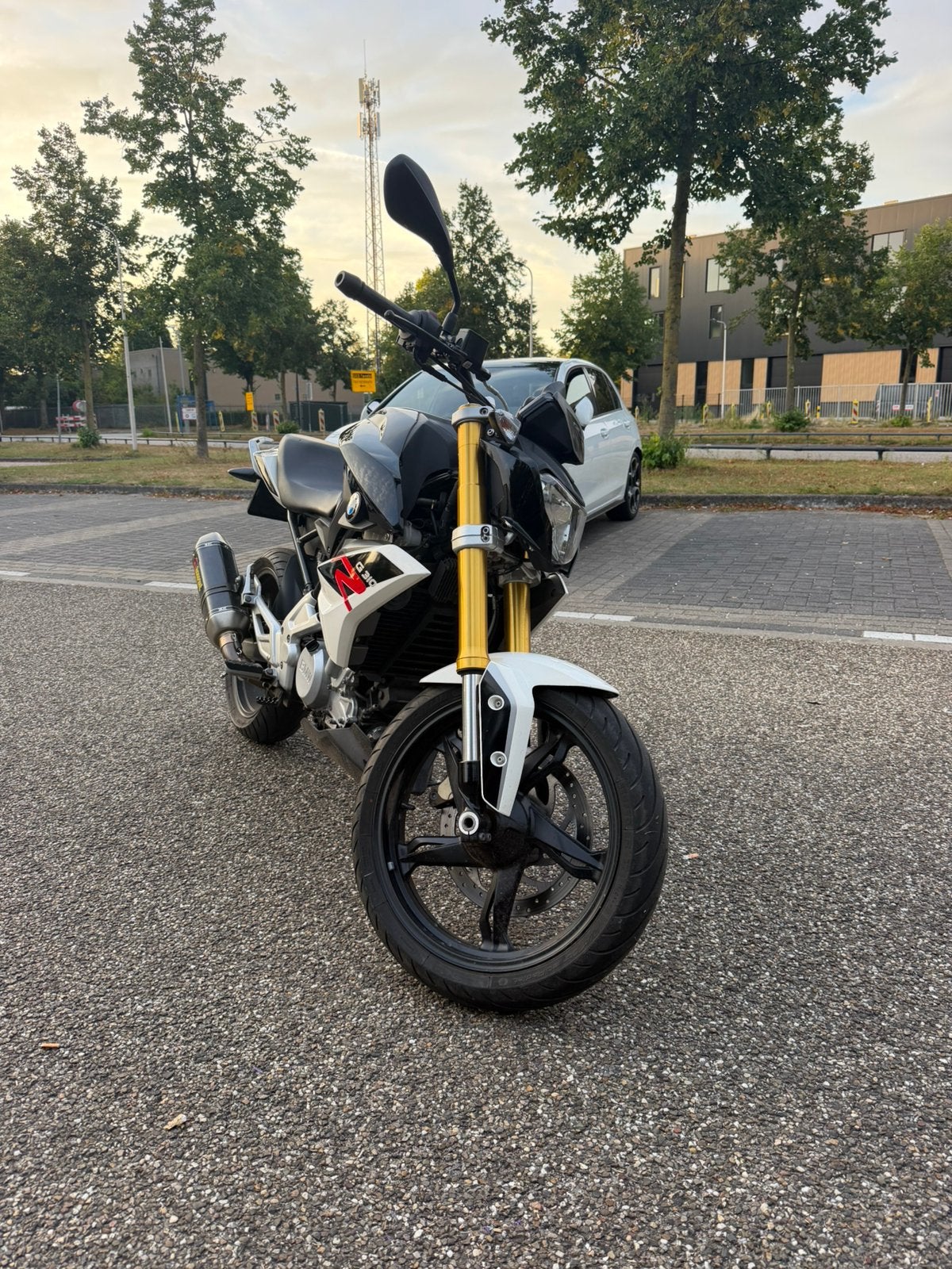 nette BMW G 310 R uit 2017, 313 cc, Minimaal motorrijbewijs A2, Sportuitlaat, Handgeschakeld