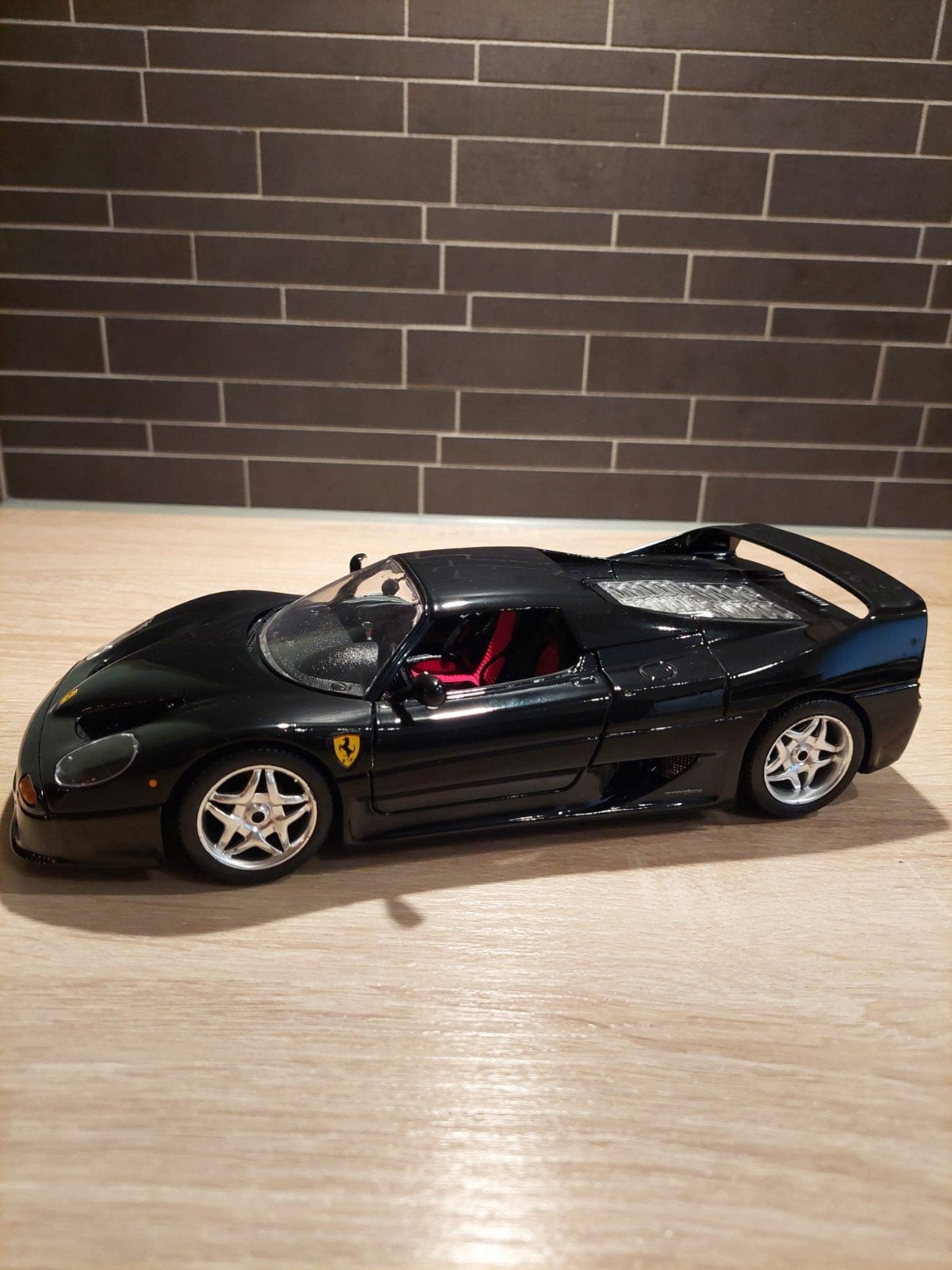 Bburago 1:18 Ferrari F50 Hard-Top 1995 - in doos, Ophalen of Verzenden, Nieuw, Auto, Bburago