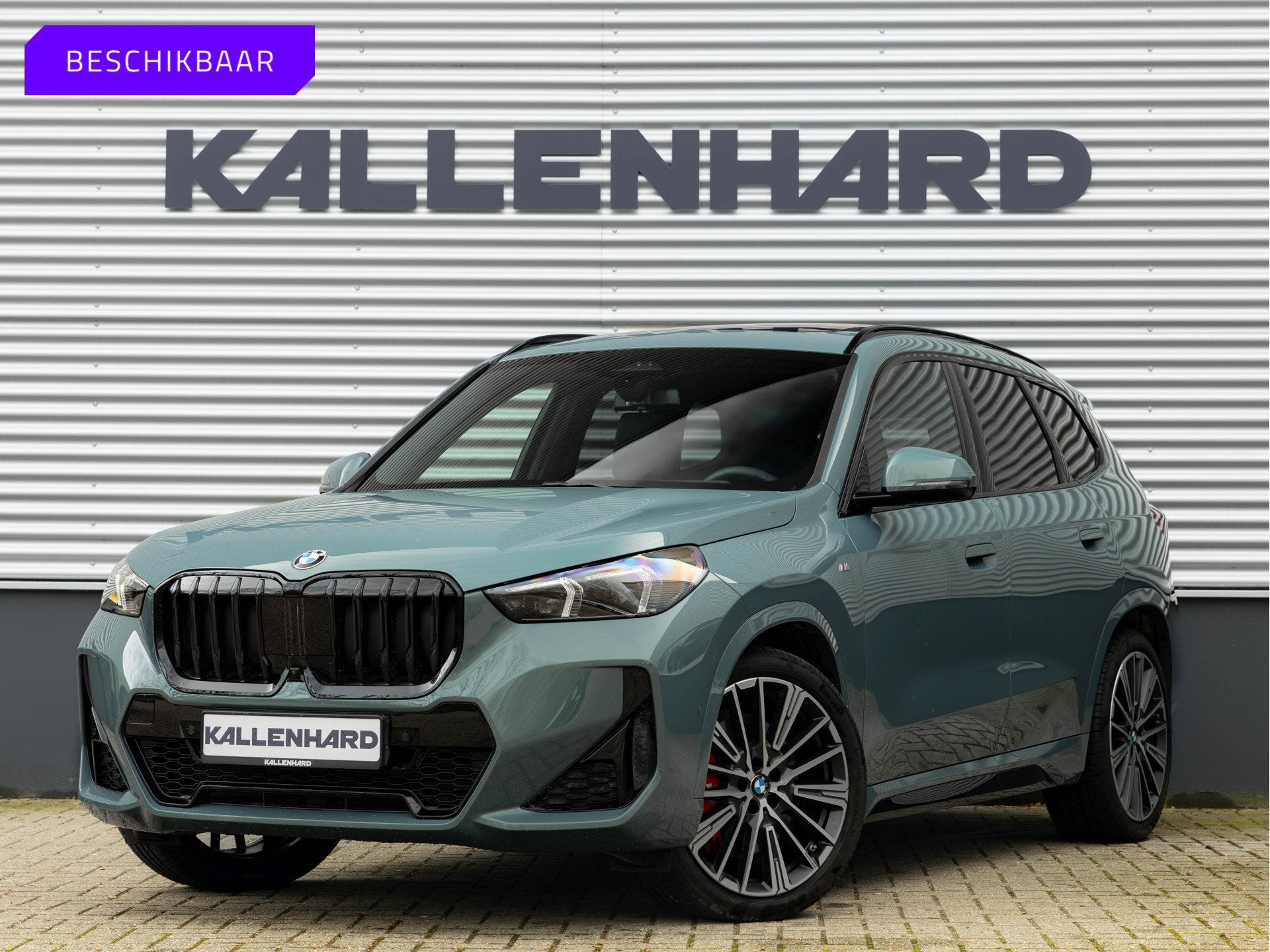BMW X1 sDrive18i M-Sport Pro - Pano - Memoryzetel - Trekhaak, 12 maanden, 136 pk, Gebruikt, Leder