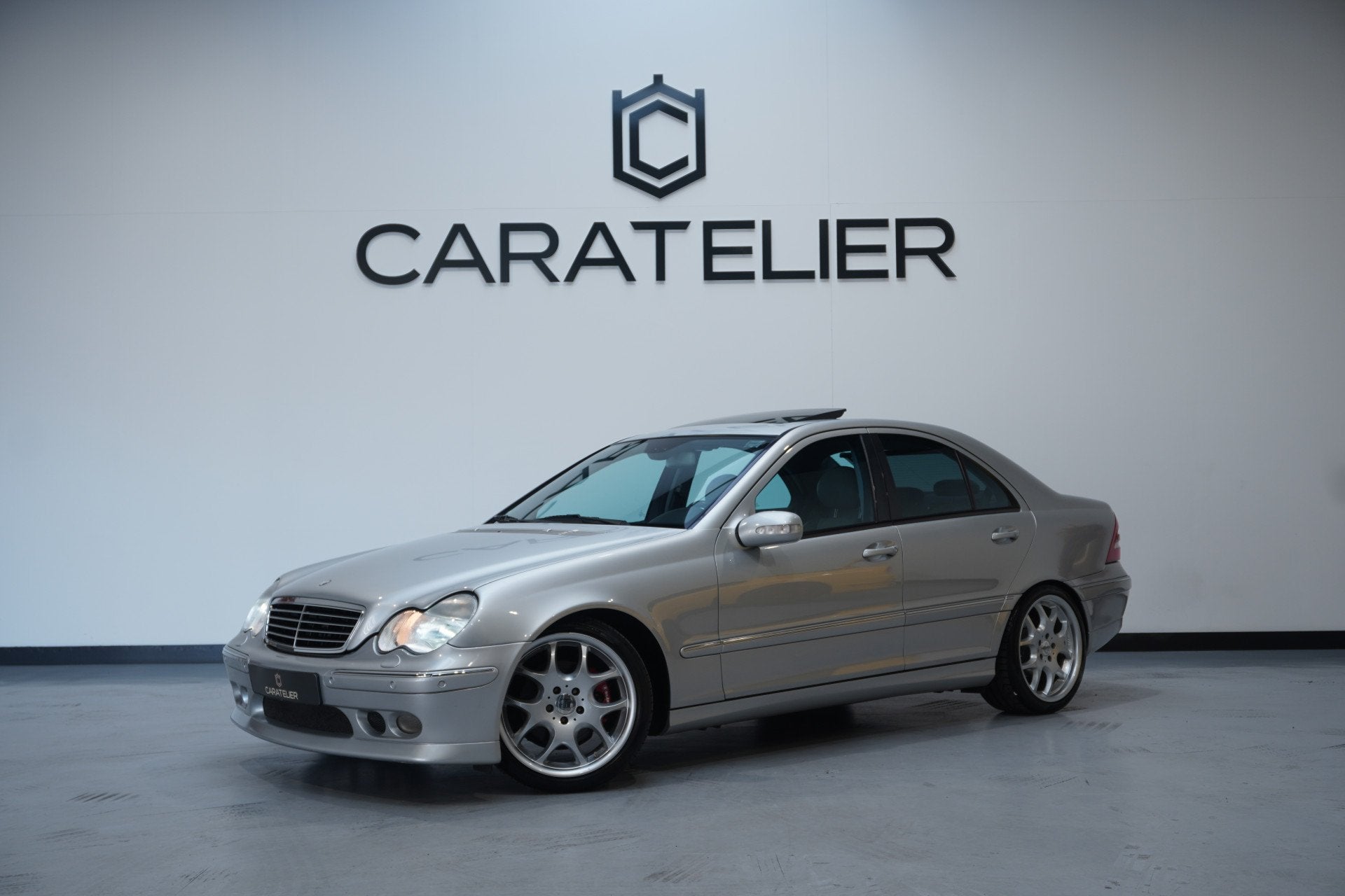 Mercedes-Benz C-Klasse 380 Brabus / New Millennium / Nr 17/5, Auto's, Automaat, Achterwielaandrijving, Gebruikt, Sedan