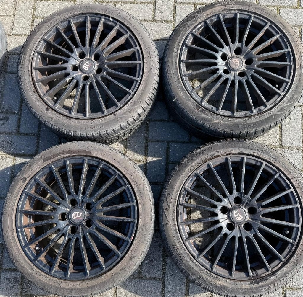 VW AUDI SEAT SKODA MERCEDES ATT zwarte velgen winterset, Ophalen, Gebruikt, Banden en Velgen, 17 inch
