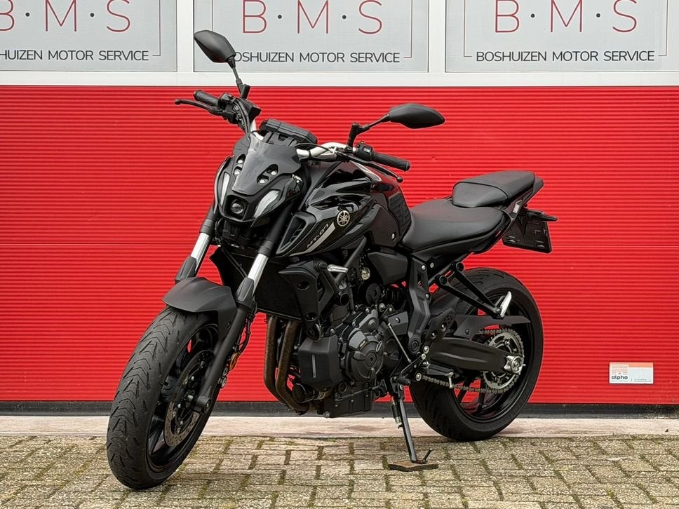 YAMAHA MT 07 (bj 2023), Motoren, Motoren | Yamaha, 2 cilinders, Bedrijf, Onbekend, Meer dan 35 kW