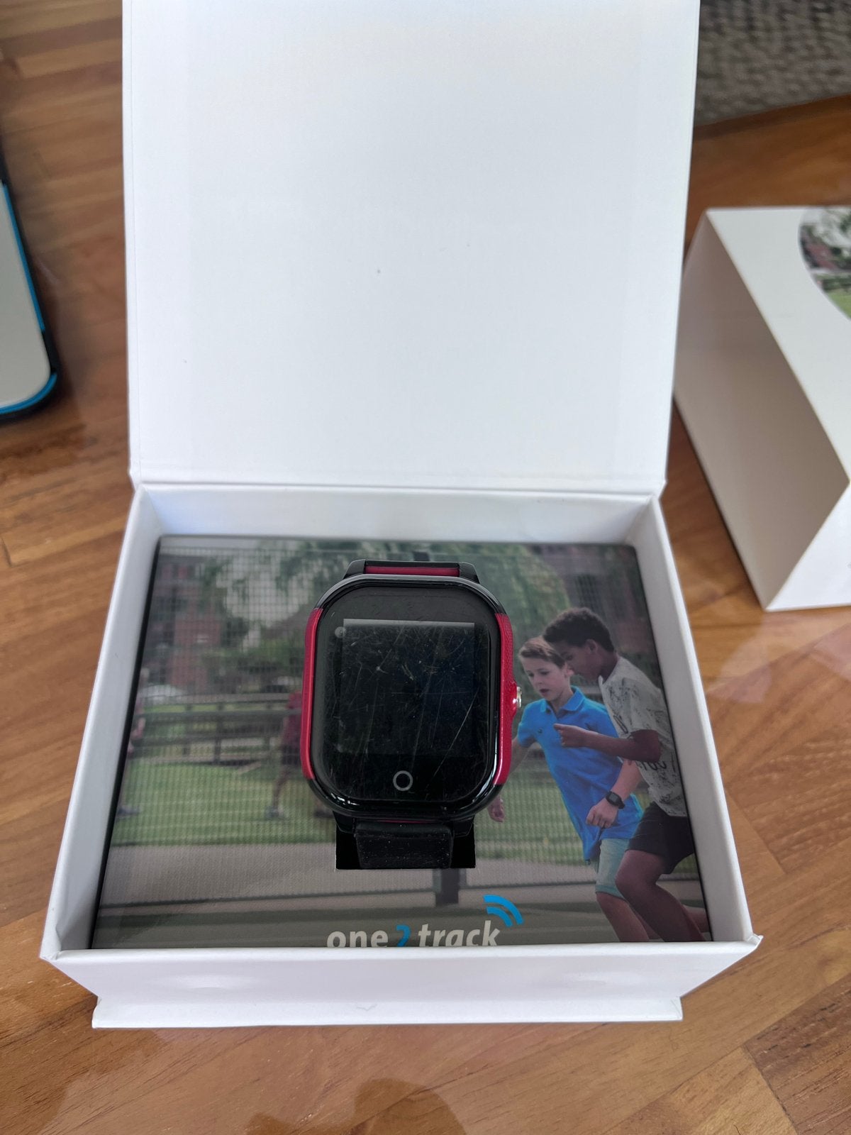 One2Track GPS telefoon horloge voor kinderen, Sieraden, Tassen en Uiterlijk, Horloges | Kinderen, Ophalen of Verzenden, Zo goed als nieuw