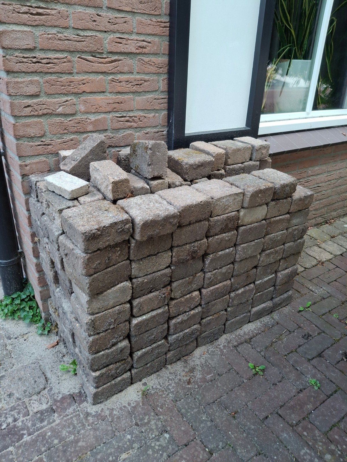 Cobblestones 14 x 14 x 6 cm -  GRATIS, Tuin en Terras, Tegels en Klinkers, Ophalen, Gebruikt, Klinkers, Minder dan 5 m²