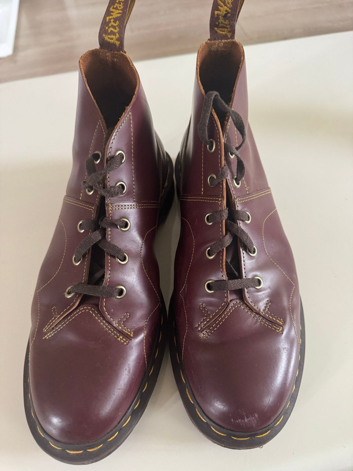 Dr. Martens Church Bordeauxrood Maat 44 - Nieuw, Ophalen of Verzenden, Nieuw, Overige kleuren, Boots