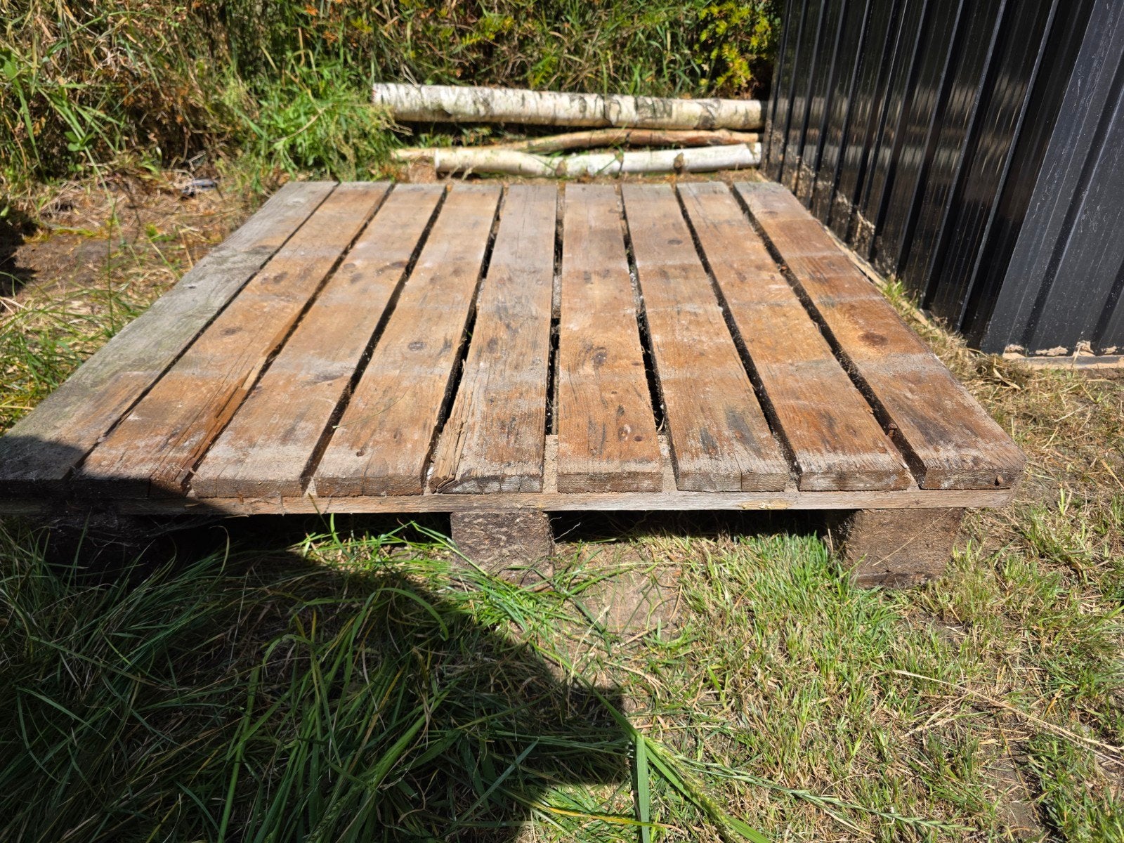 Gratis pallet, hij is nog sterk maar gebruikt, Ophalen