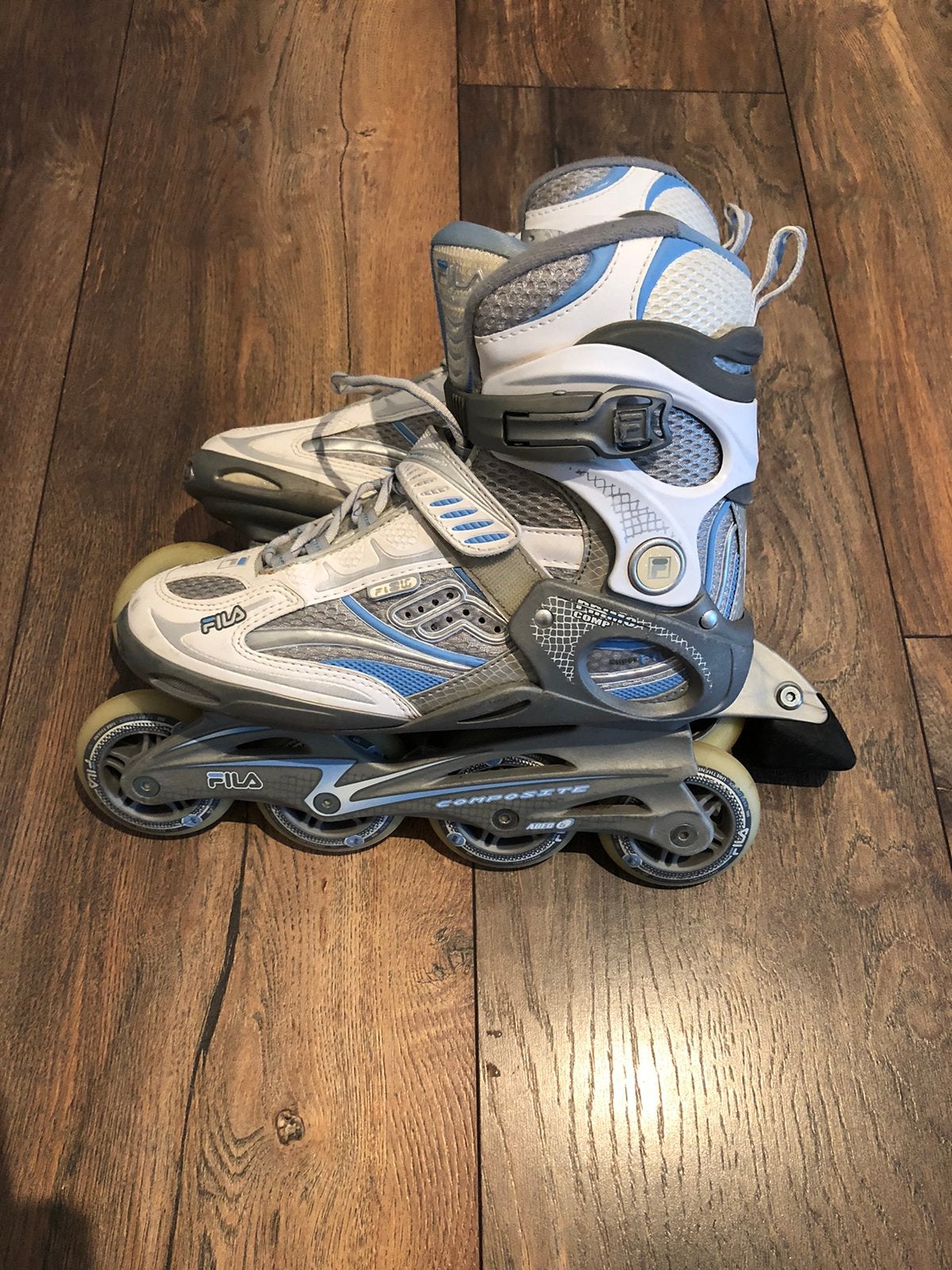 FILA. Inline skates  maat 40.5, Sport en Fitness, Skeelers, Ophalen, Zo goed als nieuw