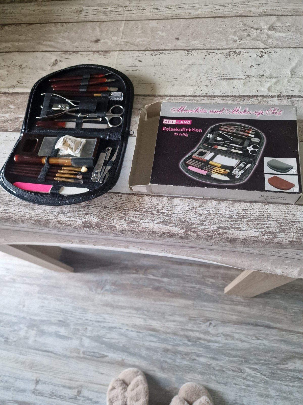 19 delig manicure en make up set voor op reis, Ophalen of Verzenden, Nieuw, Gehele gezicht