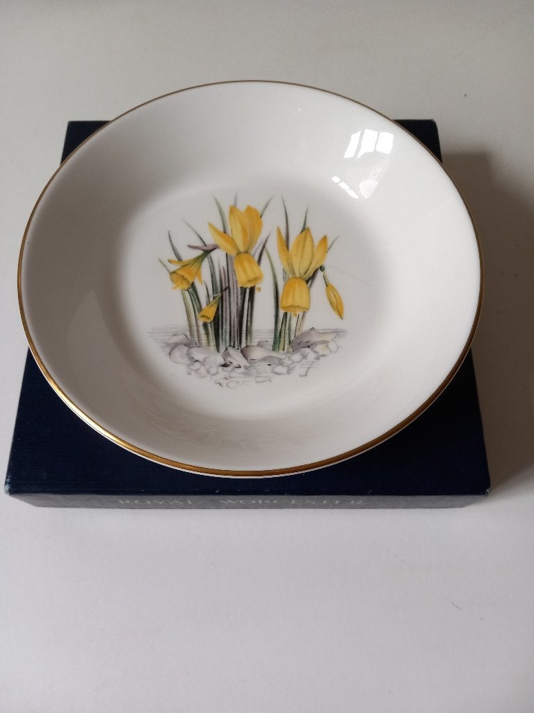 Schaaltje Royal Worcester , porselein, Ophalen