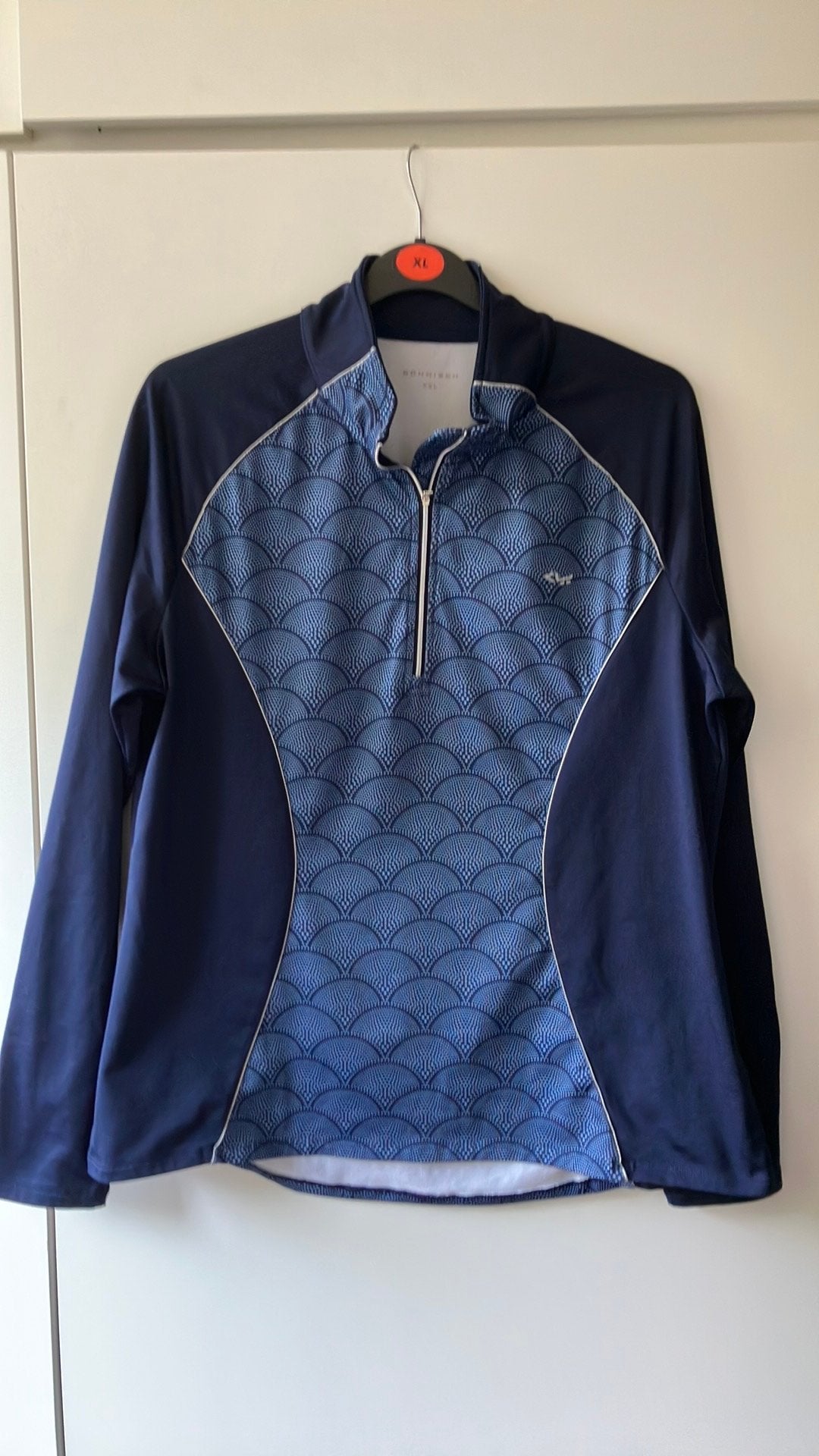 Röhnisch. Blauw dames sportshirt met lange mouwen. Maat XL, Kleding | Dames, Ophalen of Verzenden, Zo goed als nieuw, Maat 46/48 (XL) of groter